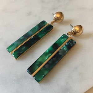 NEW✨Green and Gold Rectangular Earrings